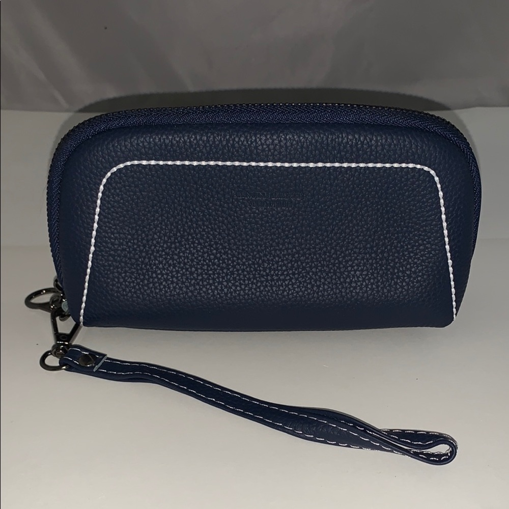 Vera Pelle Dark Blue pebbled Leather Wristlet